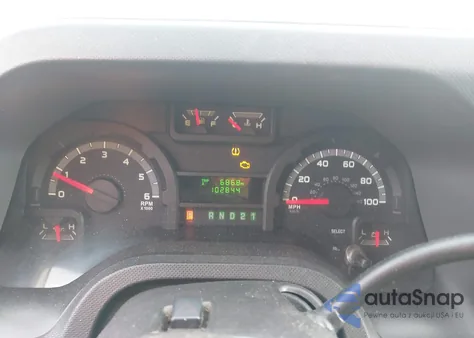 2010 Ford E-250 Commercial/Recreational z USA, uszkodzony, nr VIN 1FTNE2EW8ADA44130